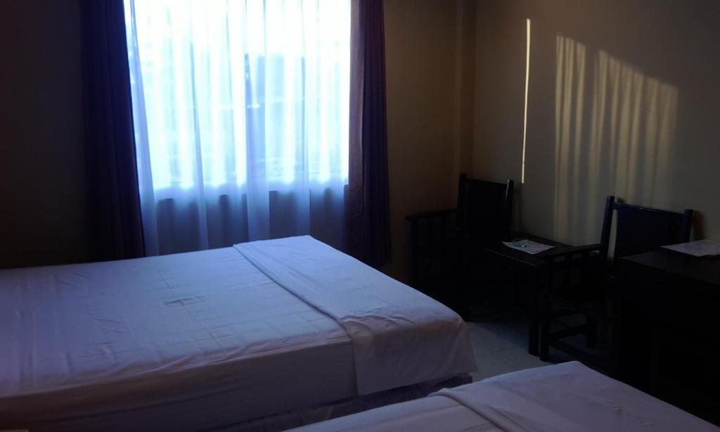 Hotel Sing A Song Pematang Siantar Zimmer foto